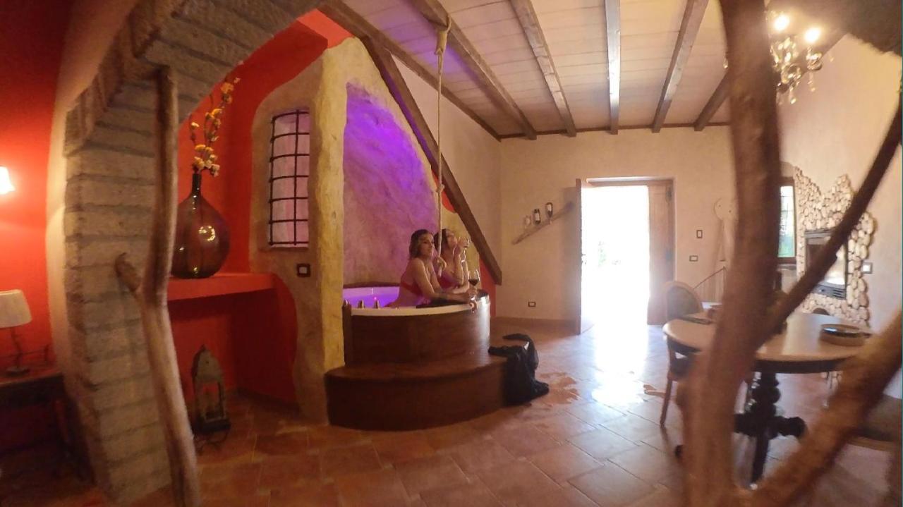 Il Giardino Dei Flintstones B&B Cerveteri Eksteriør billede