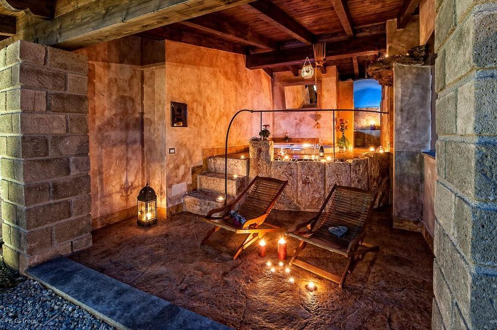 Il Giardino Dei Flintstones B&B Cerveteri Eksteriør billede