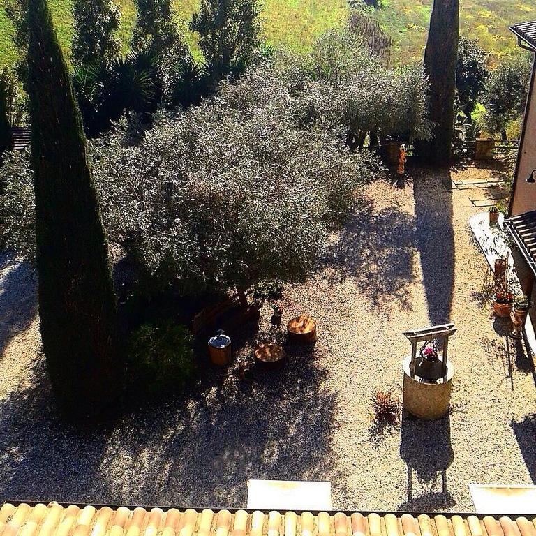 Il Giardino Dei Flintstones B&B Cerveteri Eksteriør billede
