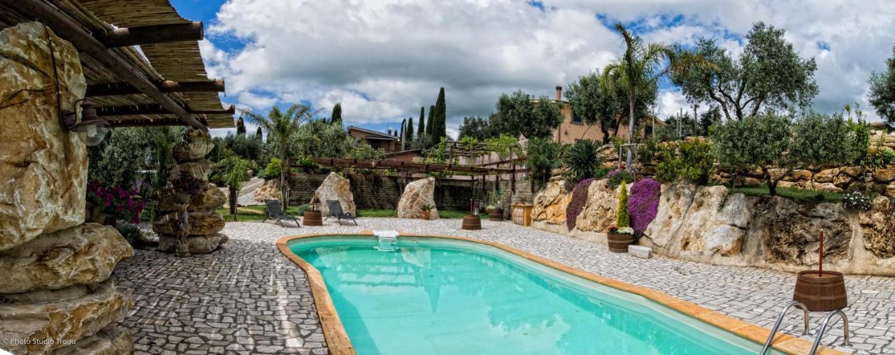 Il Giardino Dei Flintstones B&B Cerveteri Eksteriør billede