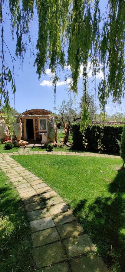 Il Giardino Dei Flintstones B&B Cerveteri Eksteriør billede